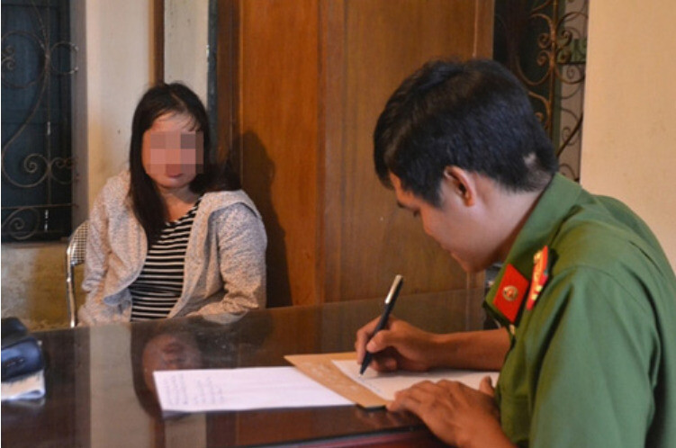 Ngủ mơ thấy ăn trộm báo hiệu điềm gì? Đánh số mấy? 7 Mơ thấy ăn trộm vào nhà là đàn bà